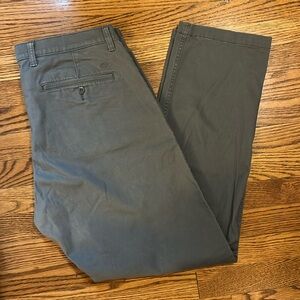 DOCKERS Gray Athletic Fit W36 L32